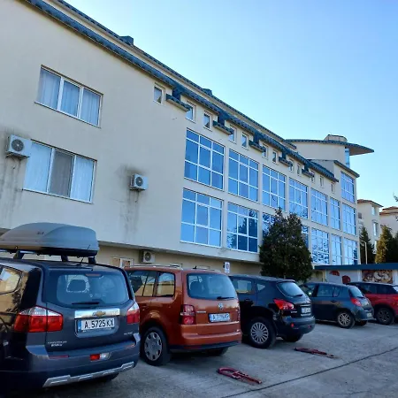 Appartement Апартаменти-Рутбей-Равда *
