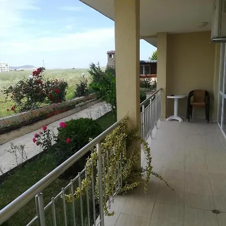 Appartement Апартаменти-Рутбей-Равда