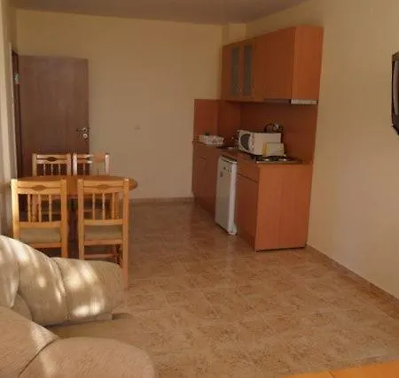 Апартаменти-Рутбей-Равда Appartement Ravda